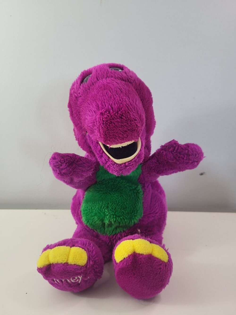 Vintage 1992 Barney The Dinosaur Plush 14" Lyons Group Stuffed Animal